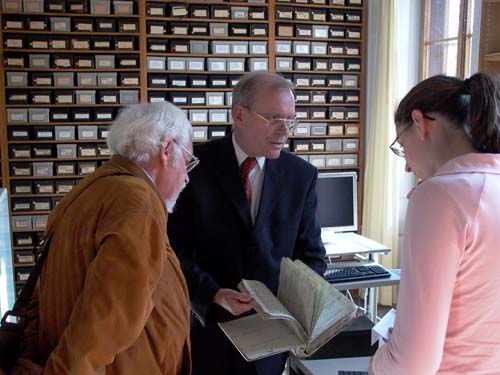 Dr. Wulf Müller erklärt die Quellen